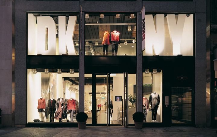 Double-height shops